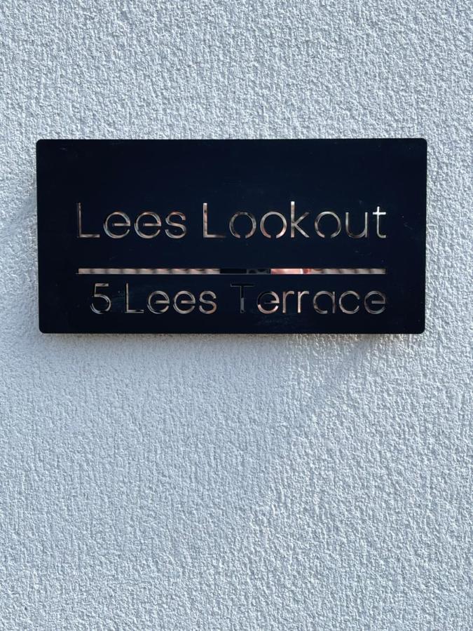 Lees Lookout Holt ,2 Bedroom Luxury Apartment With Private Parking Екстер'єр фото